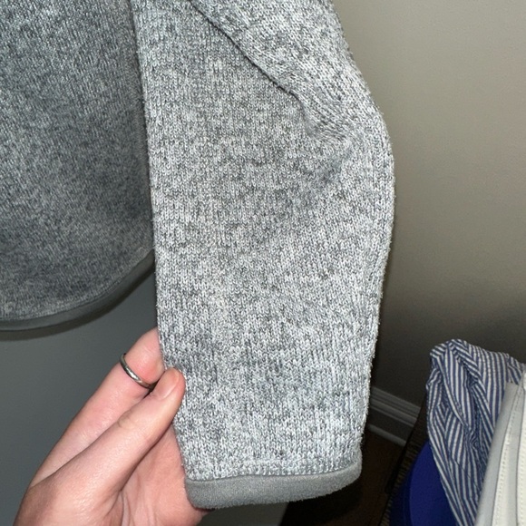 Women’s Small Gray Patagonia Fleece - Picture 8 of 12